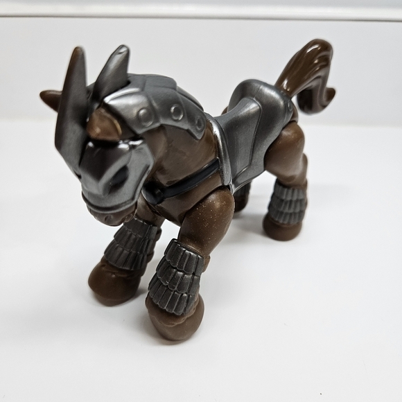 Imaginext Sir Angus Horse Knight Medieval Silver Armored Figure 2011 - Picture 1 of 5